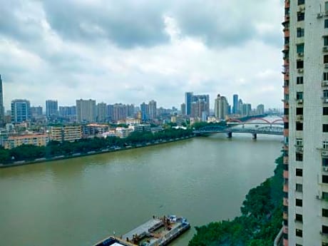 Business Queen Room with River View
