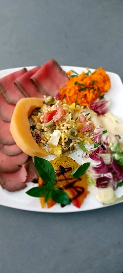 Auberge Restaurant les Aiguilles Rouges