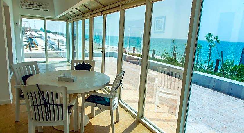 Sharjah Carlton Hotel