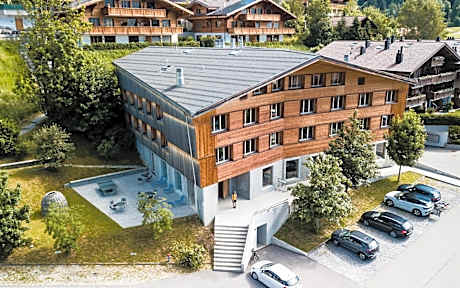 Saanen Gstaad Youth Hostel