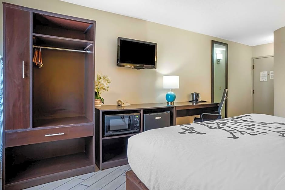 Sleep Inn near Sandestin Beach