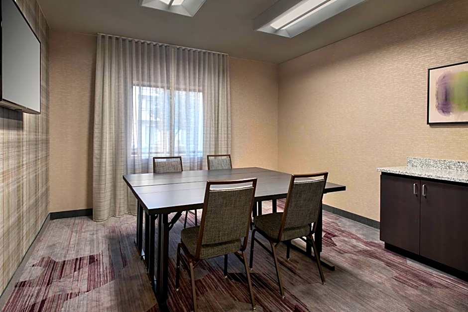 Courtyard by Marriott Rockville