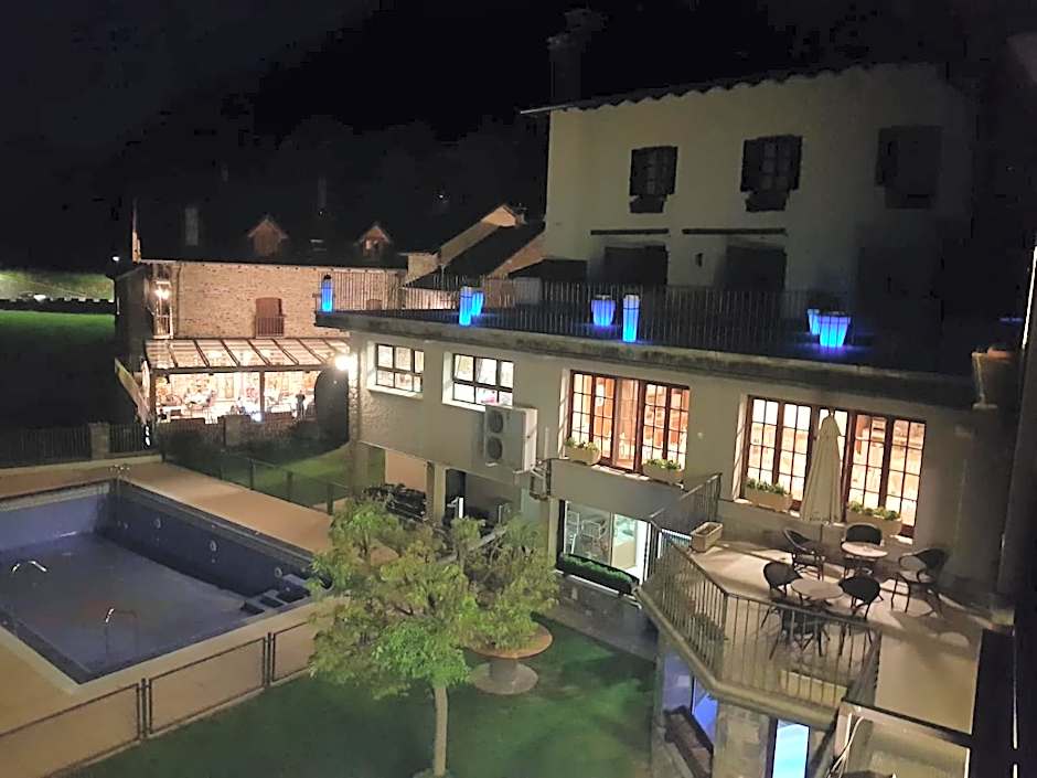 Hotel Villa de Torla