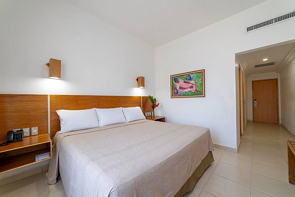 Hotel Castillo Huatulco & Beach Club