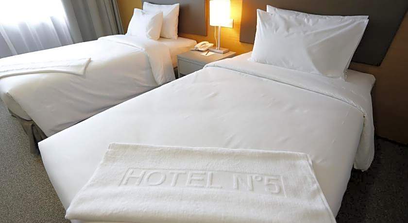 Hotel No.5