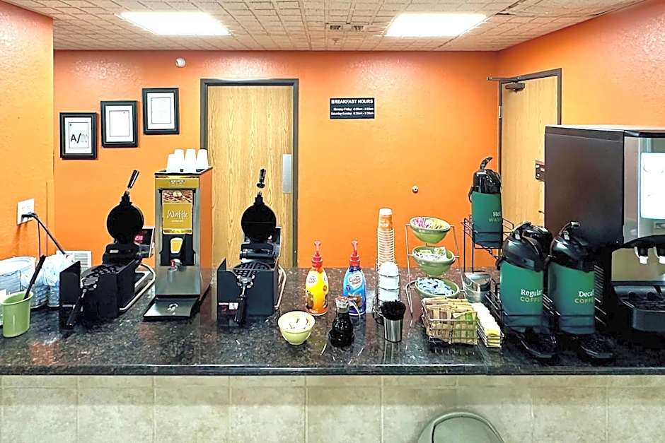 Quality Suites San Antonio Brooks City Base