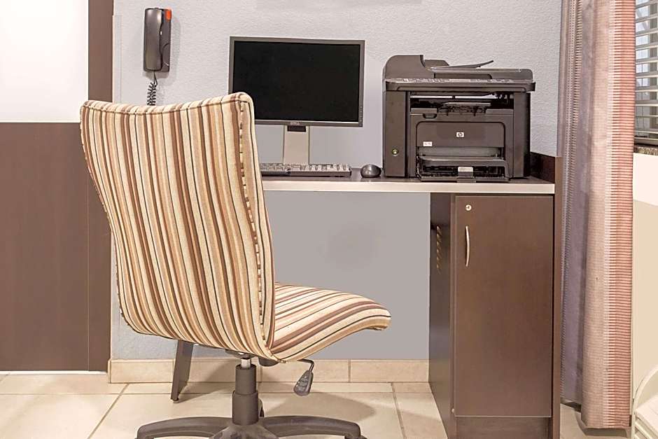 Microtel Inn & Suites By Wyndham San Angelo