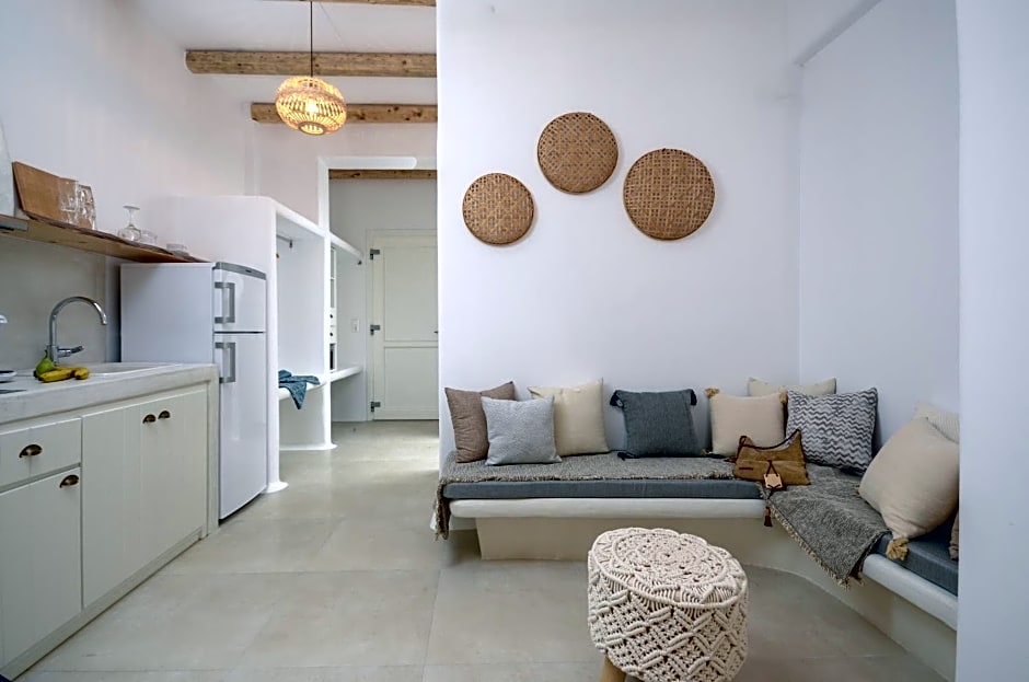 Naxos Nature Suites