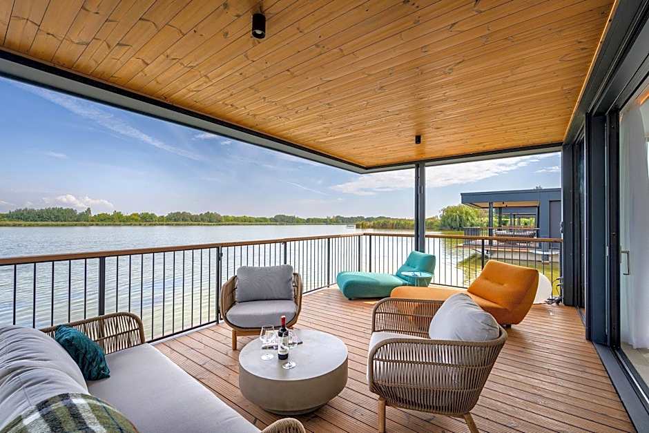 Donautica Hotel & Restaurant
