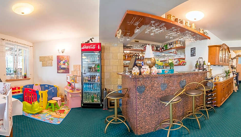 Hotel Bella
