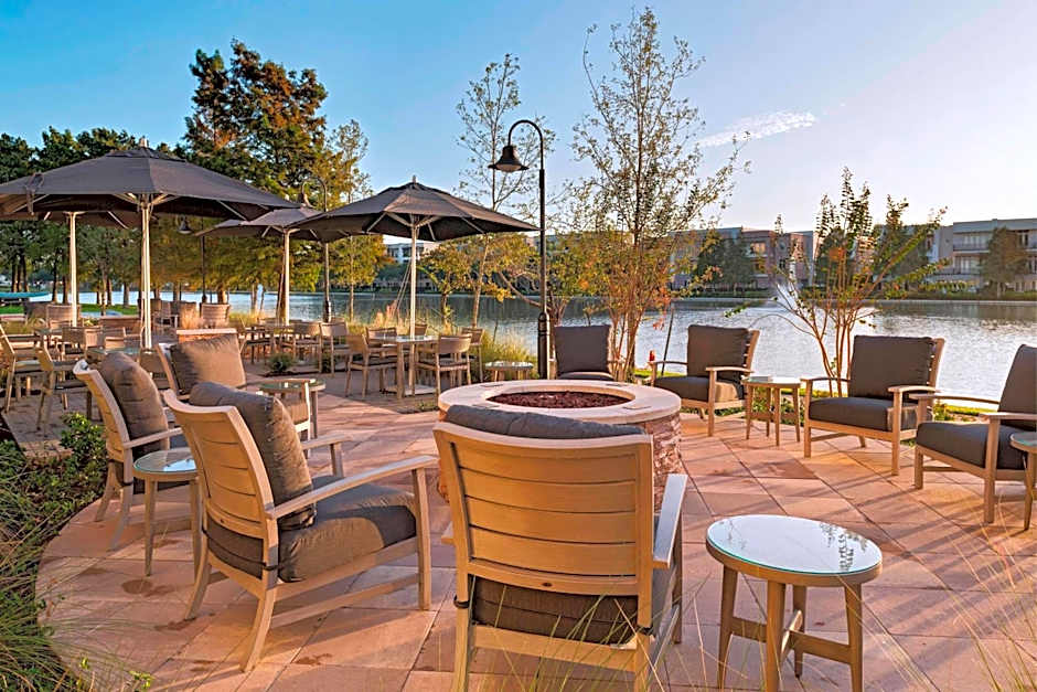 Courtyard by Marriott Houston Sugar Land/Lake Pointe