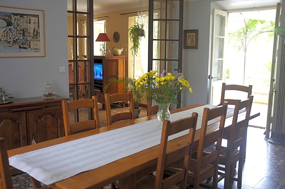 Le Patio Des Senteurs