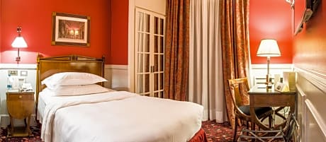 Superior Single Room