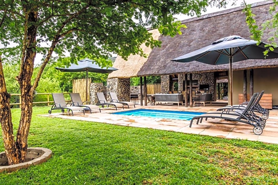 Ntamba Safari Lodge