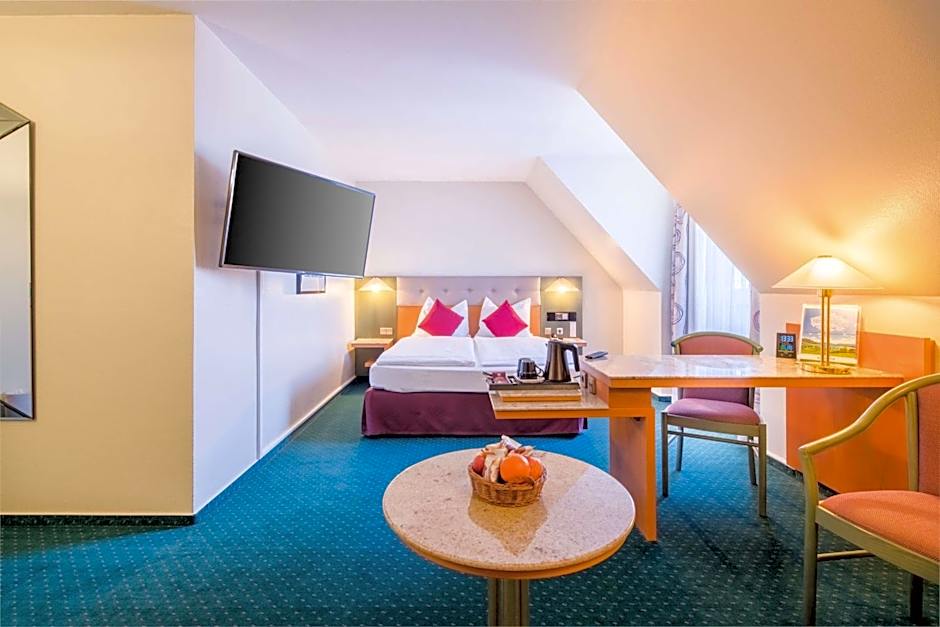 PLAZA Hotel Blankenburg Ditzingen, Sure Hotel Collection