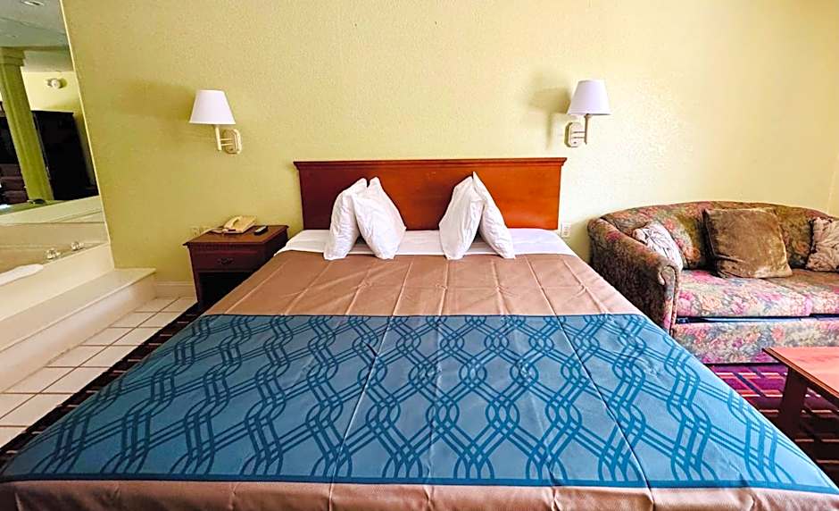 Ozark Inn and Suites