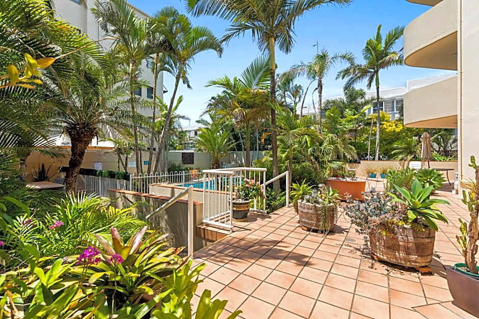 The Burlington Holiday Apartments