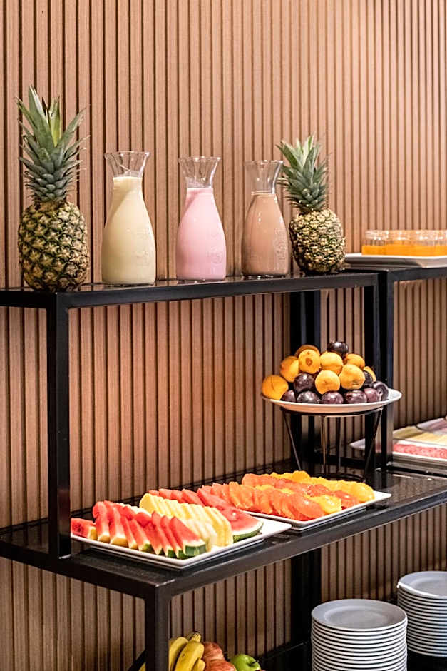 Efe Hotel & Cowork