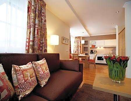 Sonnblick Apartments und Zimmer - Nationalpark Sommercard inklusive