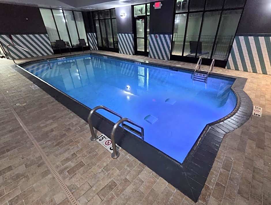 Holiday Inn Saint Louis-Fairview Heights By IHG