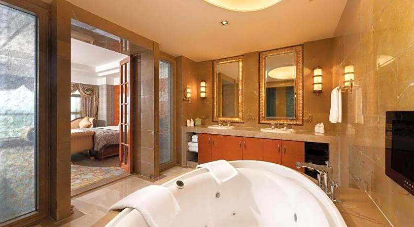 Jinhai New Century Grand Hotel Ninghai