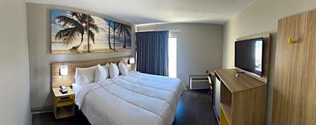 King Room - Non-Smoking