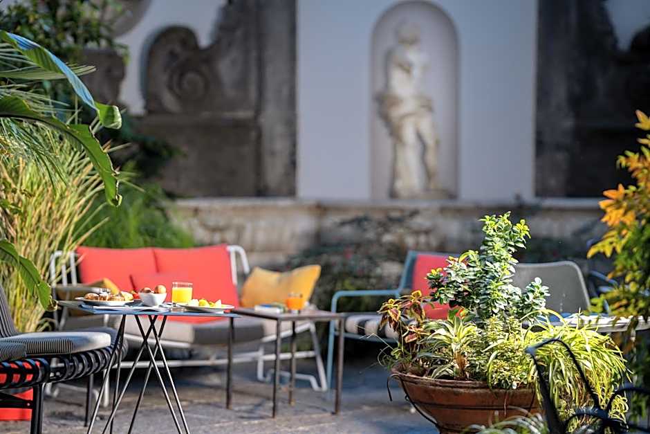 Hotel Piazza Bellini & Apartments