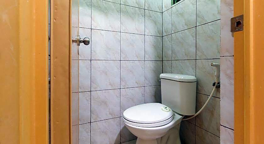 CM Apartelle Iloilo International Airport by RedDoorz