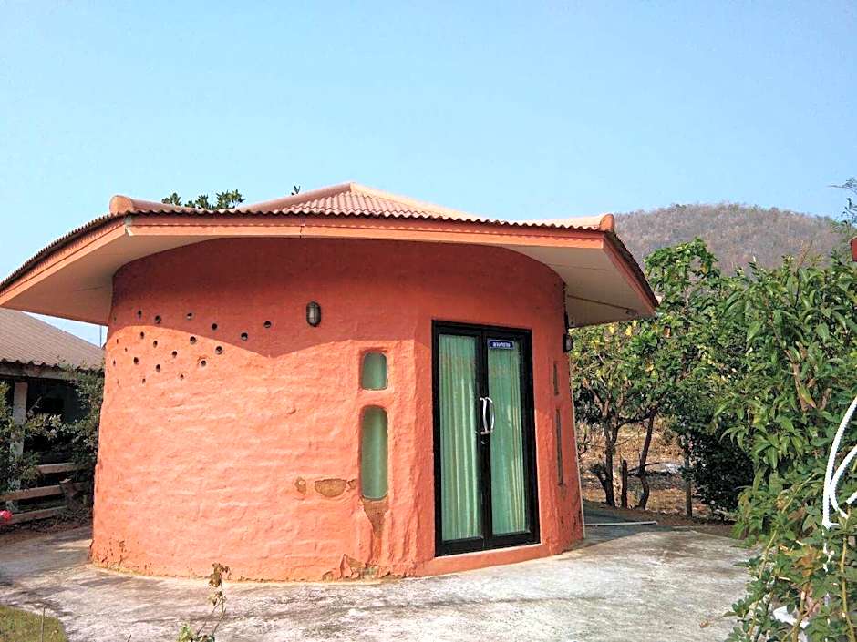 Hut Khaoyai – Khao Yai National Park, GA