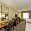Holiday Inn Express & Suites Merrimack - Nashua by IHG