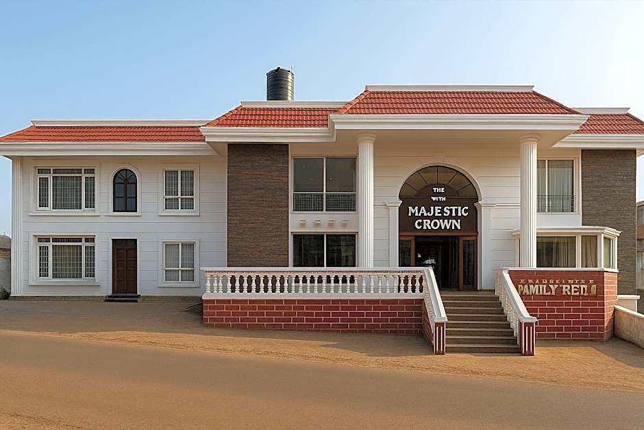 The Majestic Crown Hotel