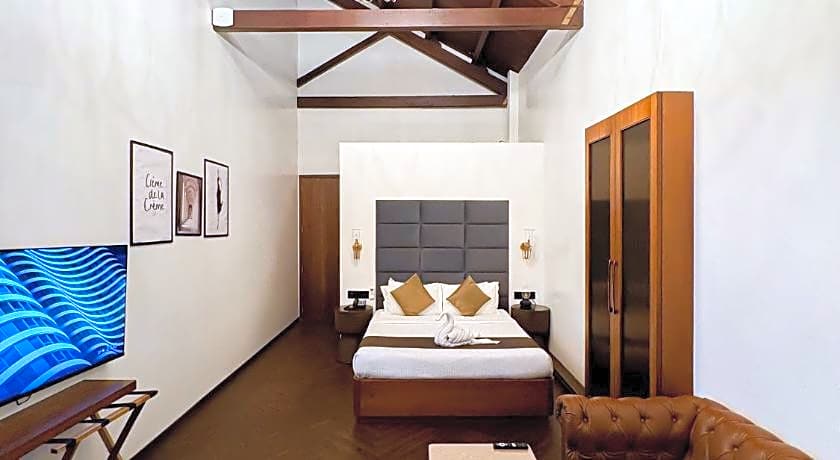 Gulf Hotel Colaba