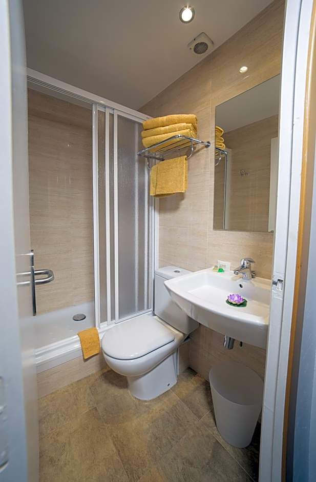 Ciudad Condal Hostal - Paseo de Gracia