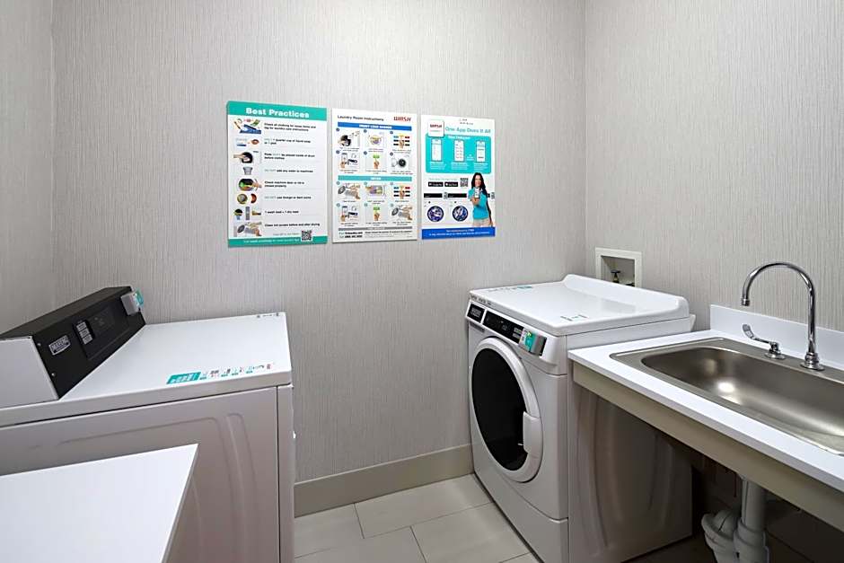 Holiday Inn Express Grand Rapids Southwest By IHG