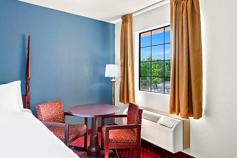 Clarion Inn Branson