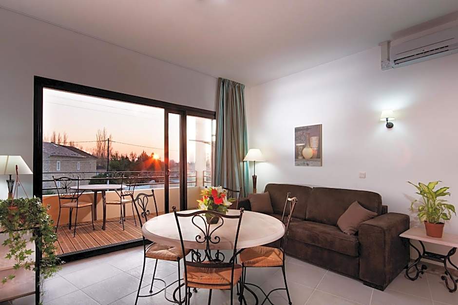 Lagrange Vacances L’Oustau de Sorgue