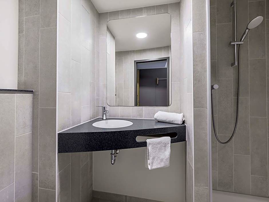B&B HOTEL Erlangen-Tennenlohe