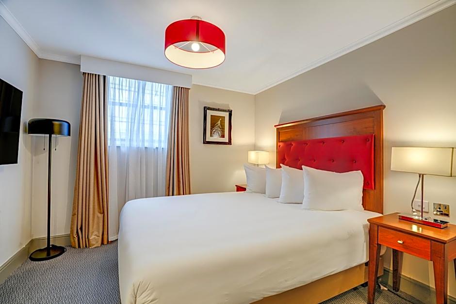 Sunday London Staines-upon-Thames Heathrow T5