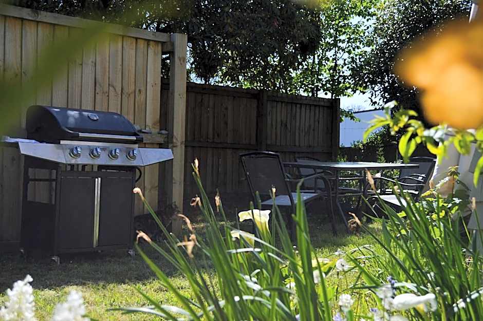 Intrepid Bed & Breakfast