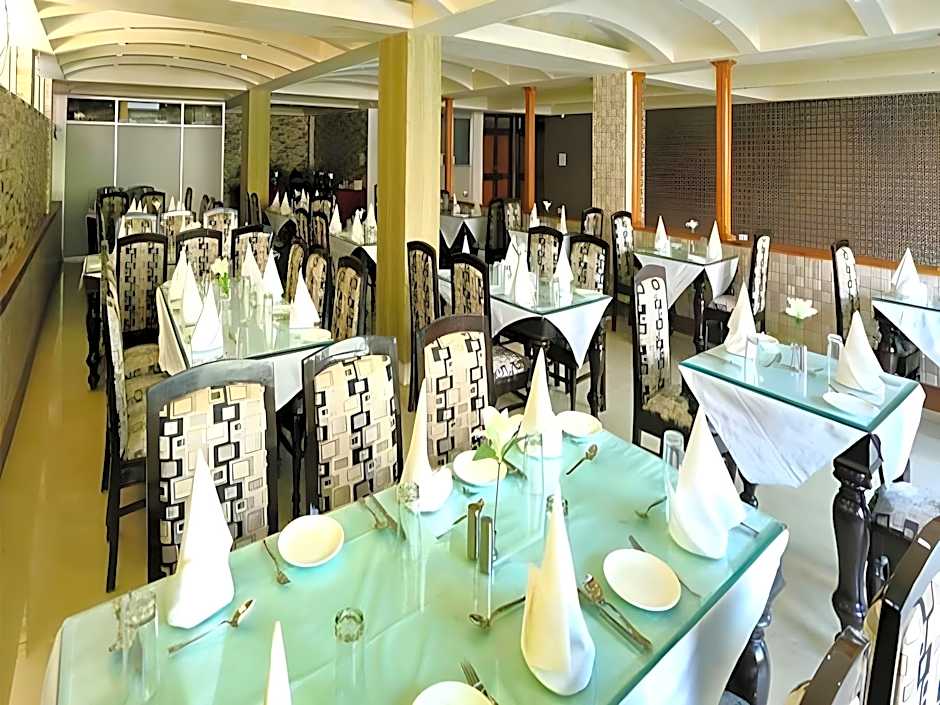 Crown Plaza Residency Srinagar