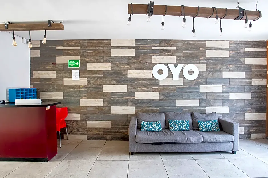 OYO Mi Hotel