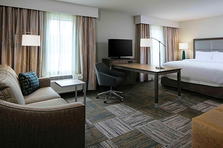 Hampton Inn By Hilton and Suites Hudson, WI