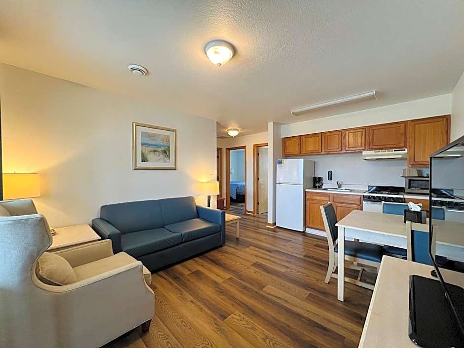 Mariner Inn And Suites