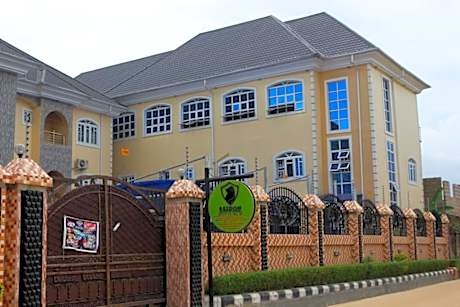 Resdon Hotel and Suites