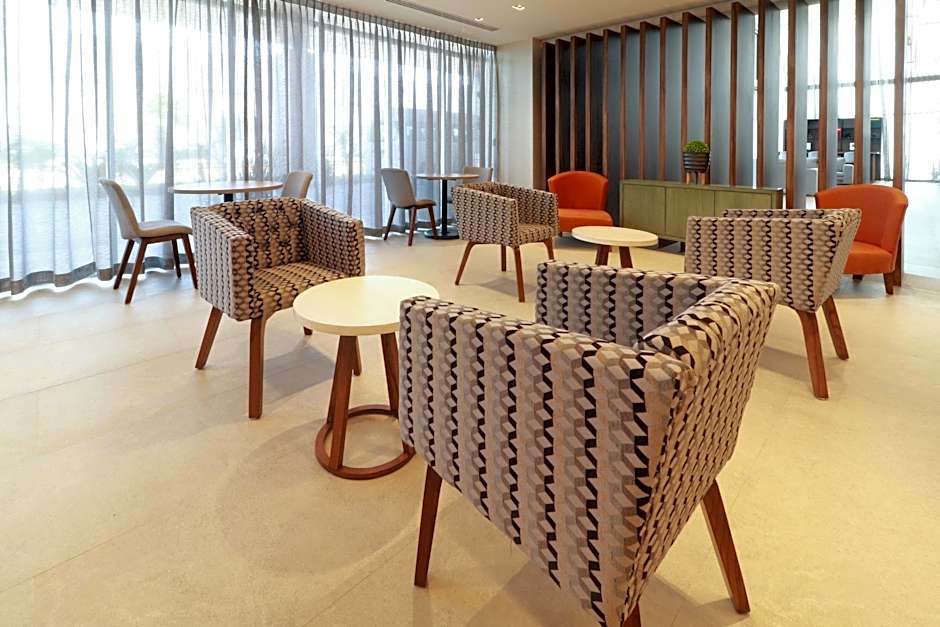 Holiday Inn Hotel And Suites Monterrey Apodaca Zona Airport By IHG