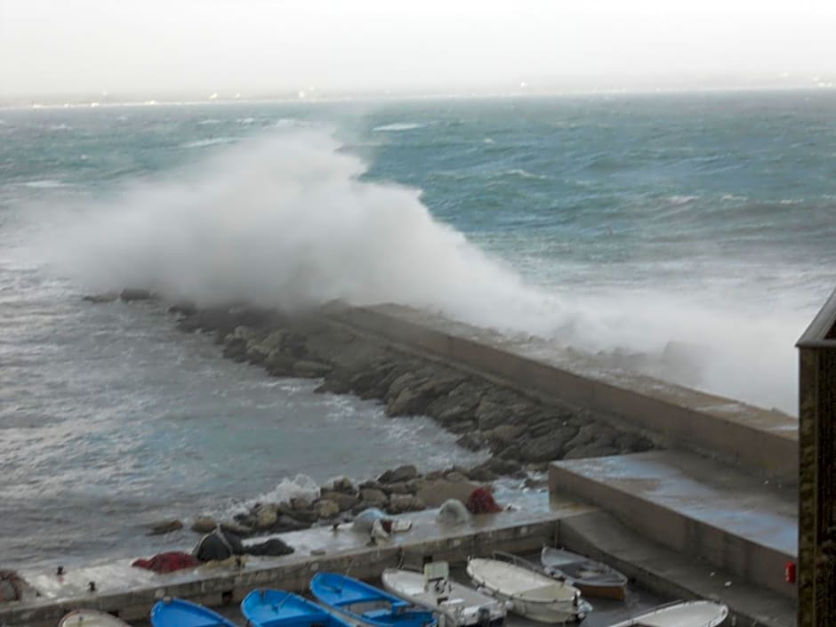 Palazzo De Tomasi B&B