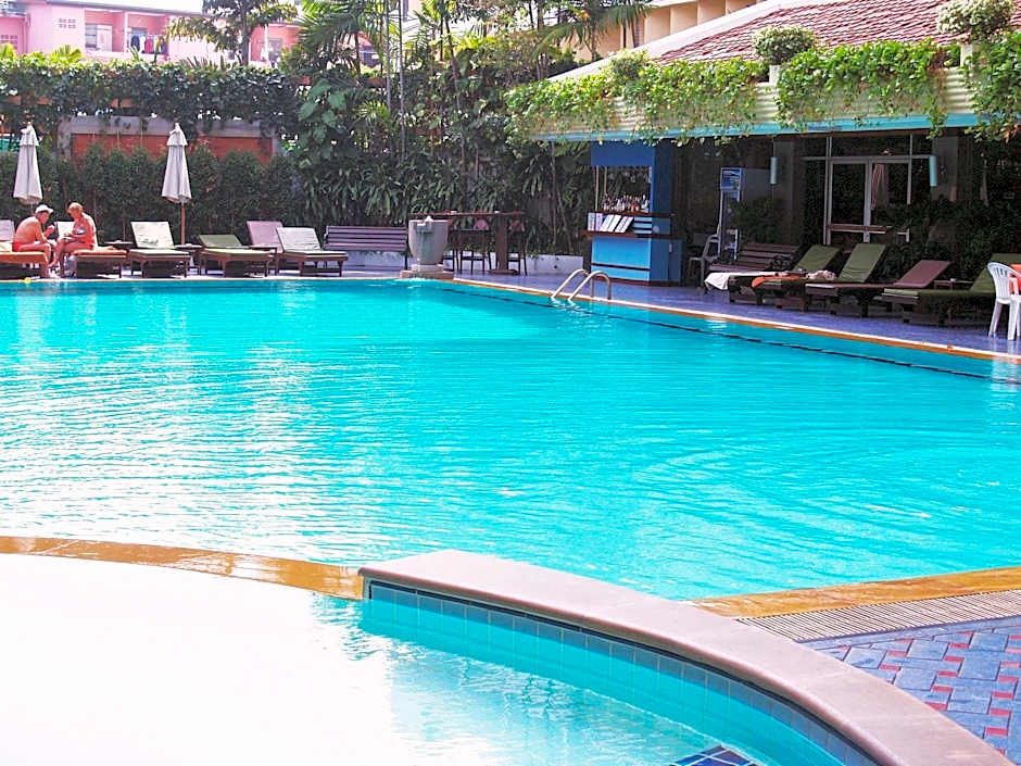 Golden Beach Hotel Pattaya