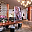 Renaissance by Marriott Boulder Flatiron Hotel