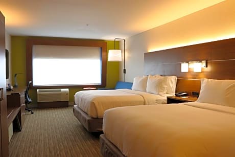 Suite with Two Queen Beds