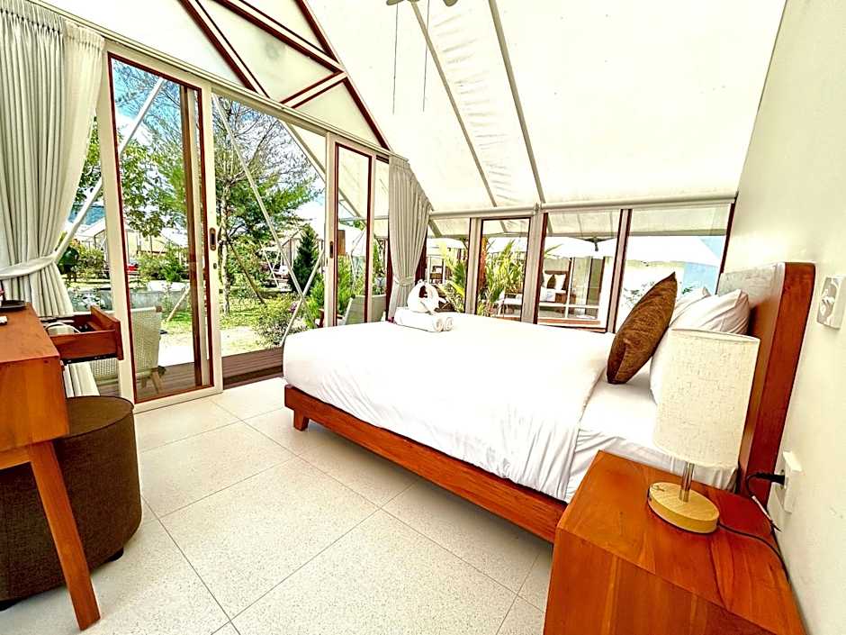 Svargan Lakeside Glamping